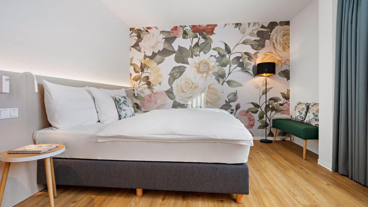Hey Lou Hotel Karlsruhe Messe Rheinstetten Exterior foto